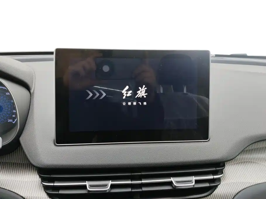 Hongqi Hongqi E-QM5 — миниатюра 13