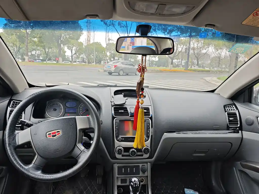 Geely Emgrand Classic — миниатюра 6