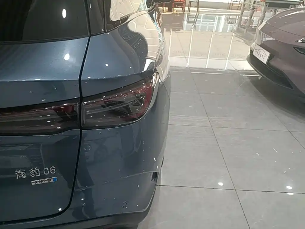 BYD Seals 06 DM-i версия для путешествий — миниатюра 8