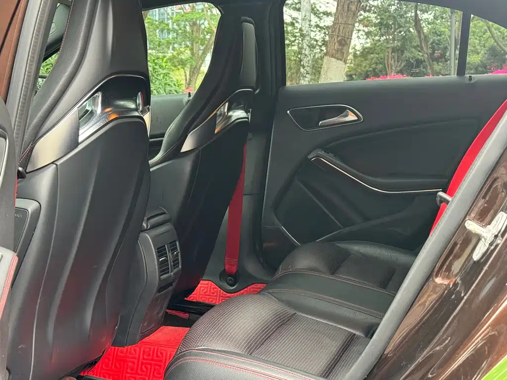 MERCEDES-BENZ A CLASS AMG