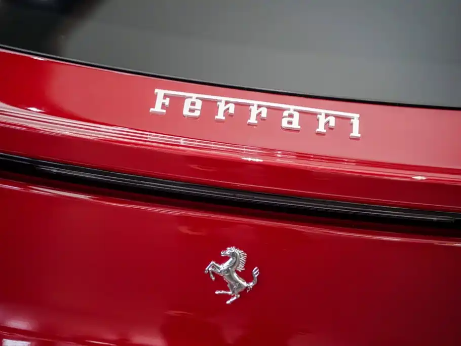 Ferrari Purosangue — миниатюра 11