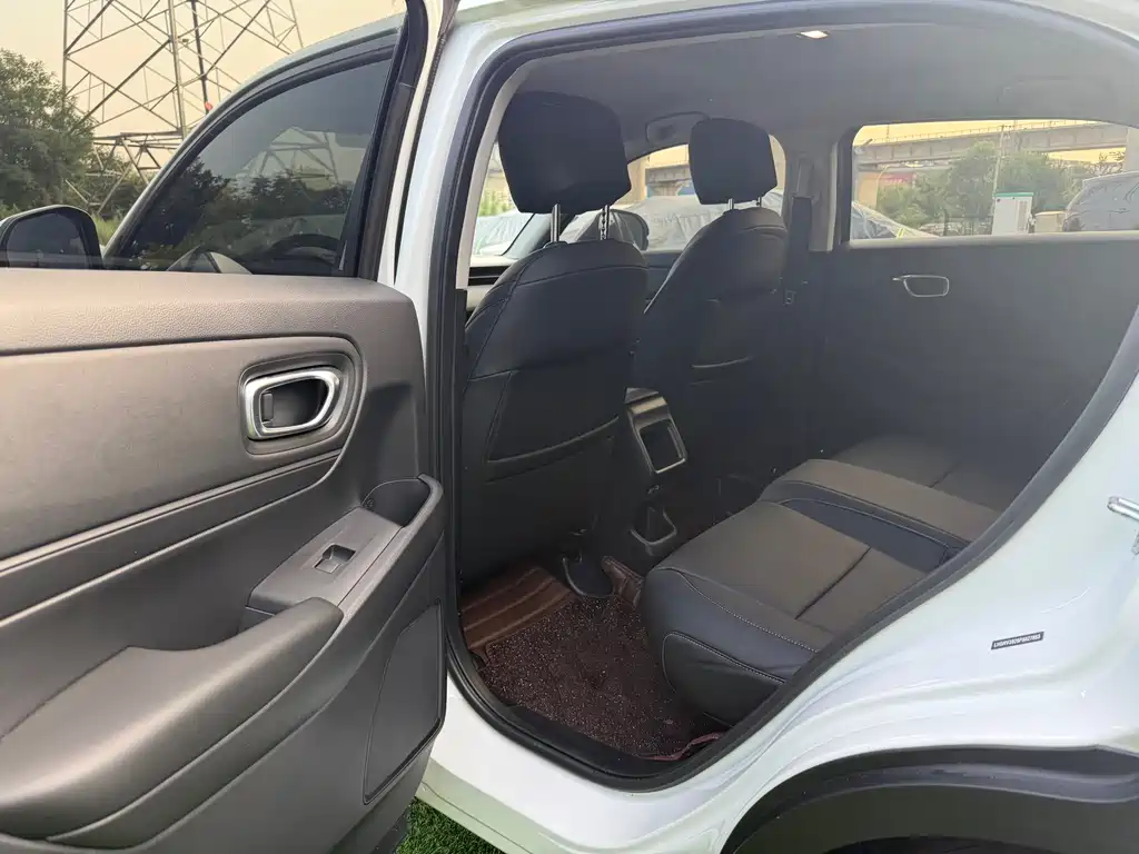Honda Vezel — миниатюра 9