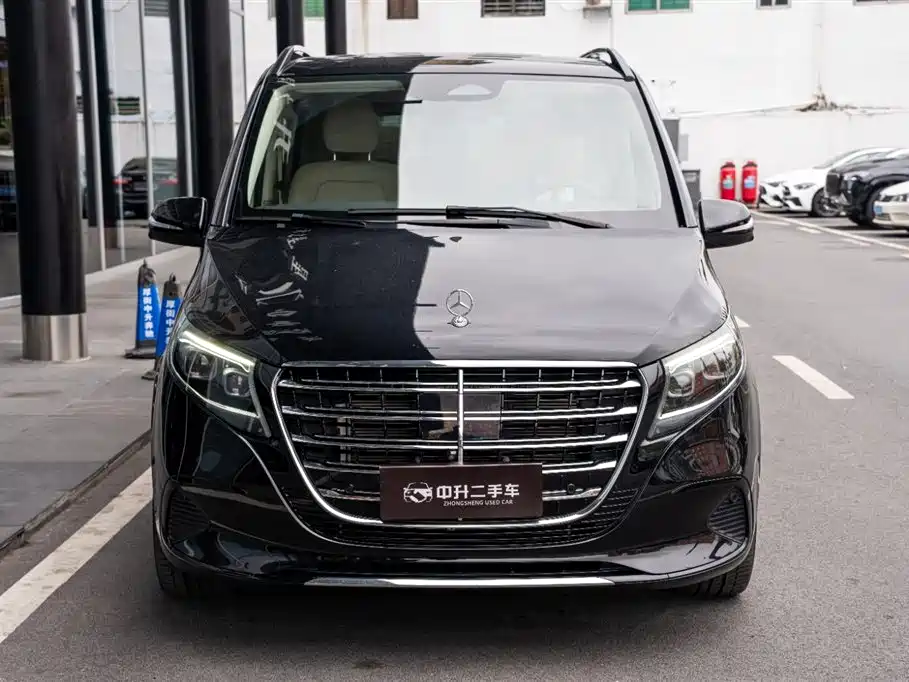 MERCEDES-BENZ V CLASS