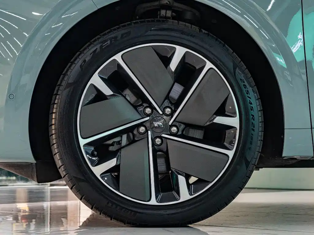 Li Auto Li L6 — миниатюра 7