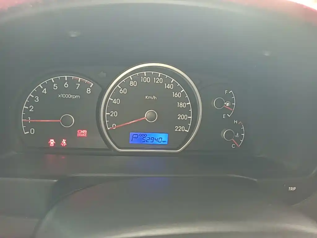 Hyundai Elantra — миниатюра 12
