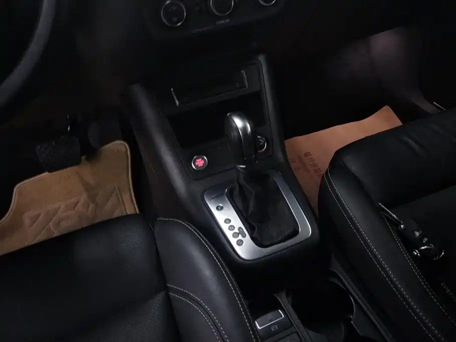 Volkswagen Tiguan — миниатюра 16