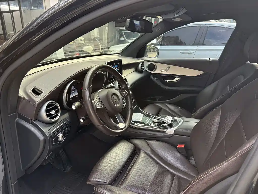 Mercedes-Benz GLC — миниатюра 4