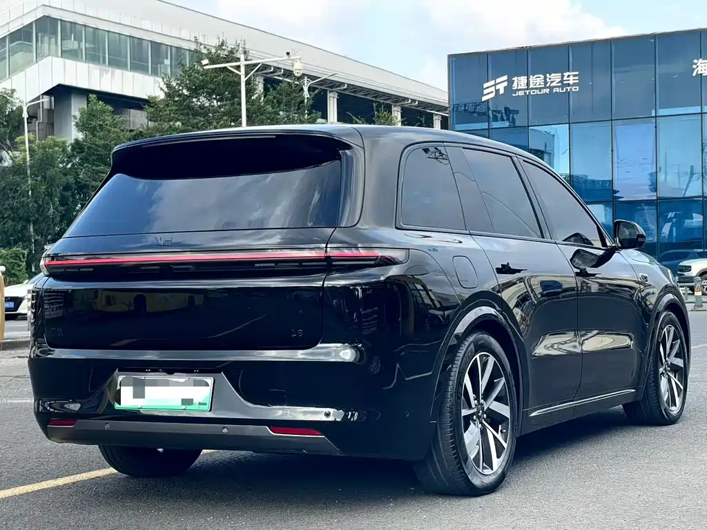 Li Auto Li L8 — миниатюра 4