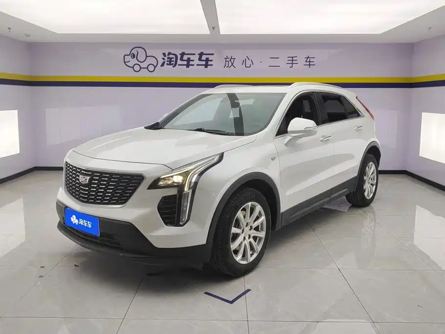 Cadillac XT4 2022 28T
