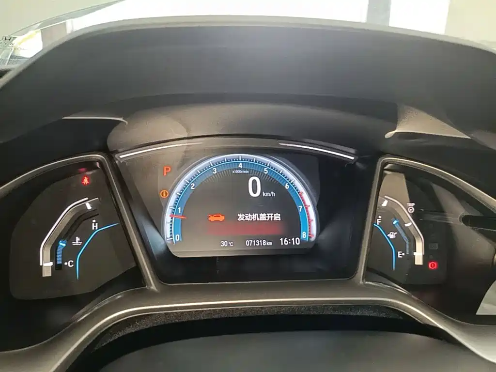 Honda Civic — миниатюра 12