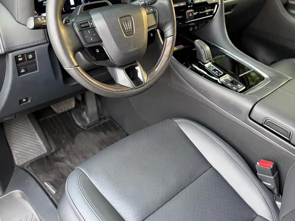Toyota Vellfire — миниатюра 19