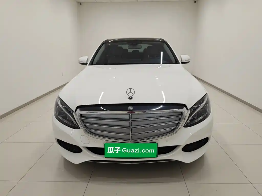 Mercedes-Benz C-Class — миниатюра 2