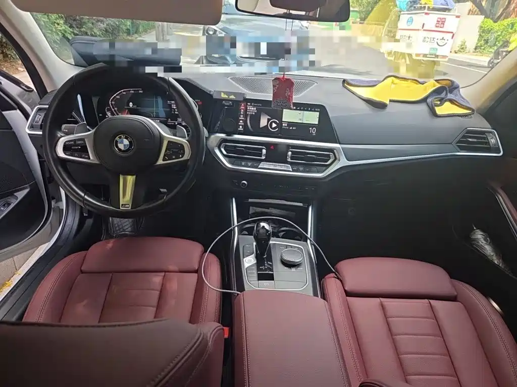 BMW 3 Series — миниатюра 13