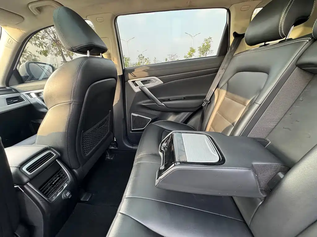 GEELY AUTOMOBILE BOYUE