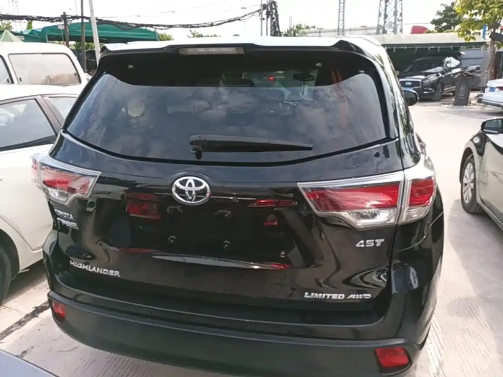 Toyota Highlander — миниатюра 6