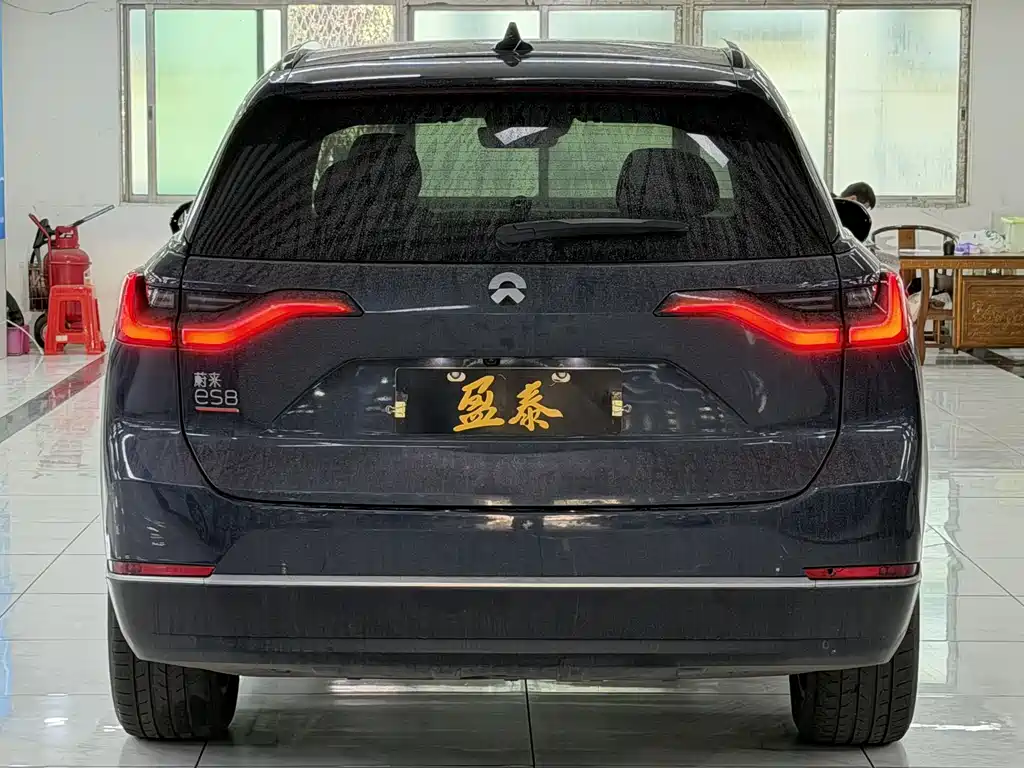 NIO NIO ES8