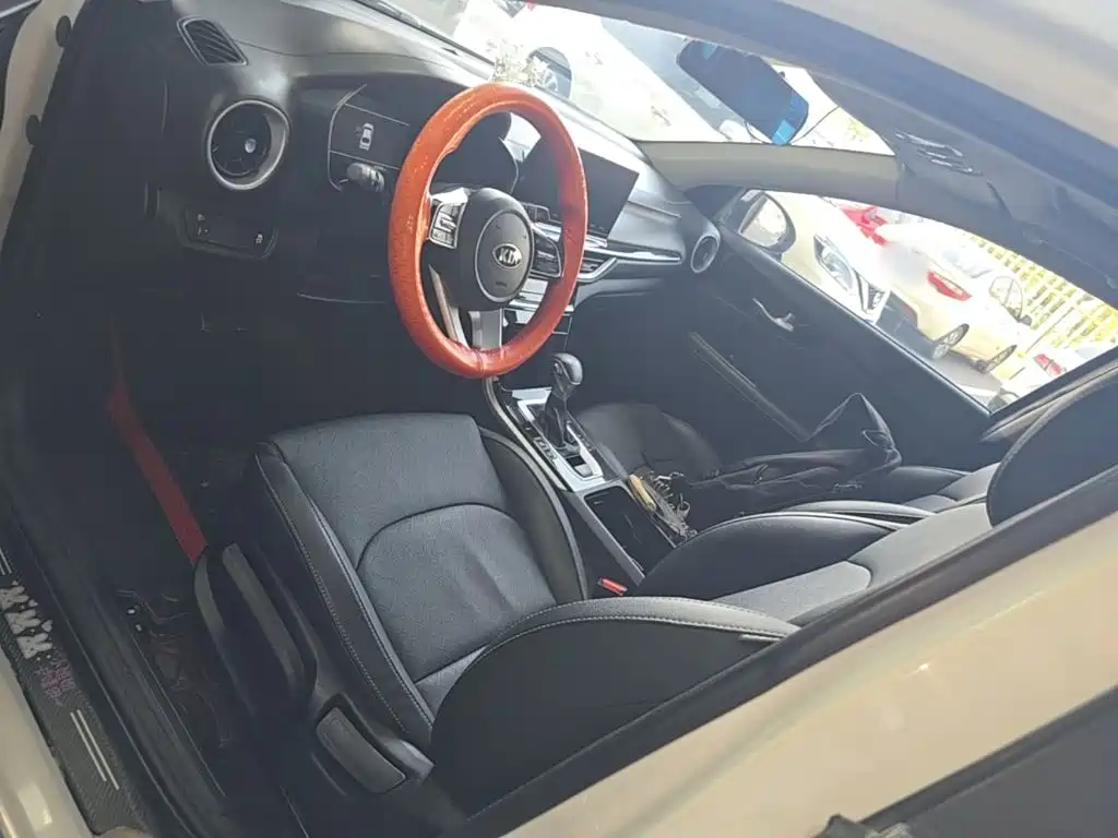 Kia K3 — миниатюра 15