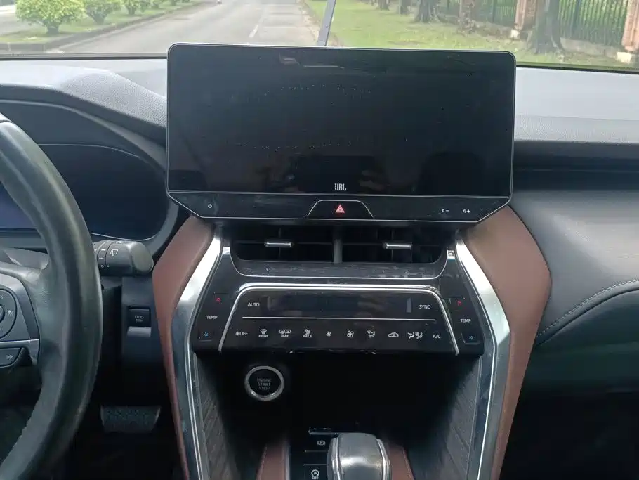 Toyota Harrier — миниатюра 13