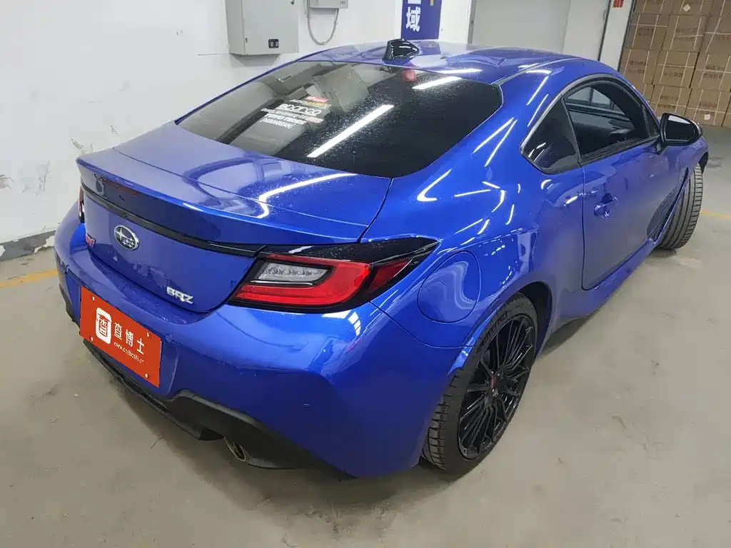 SUBARU BRZ