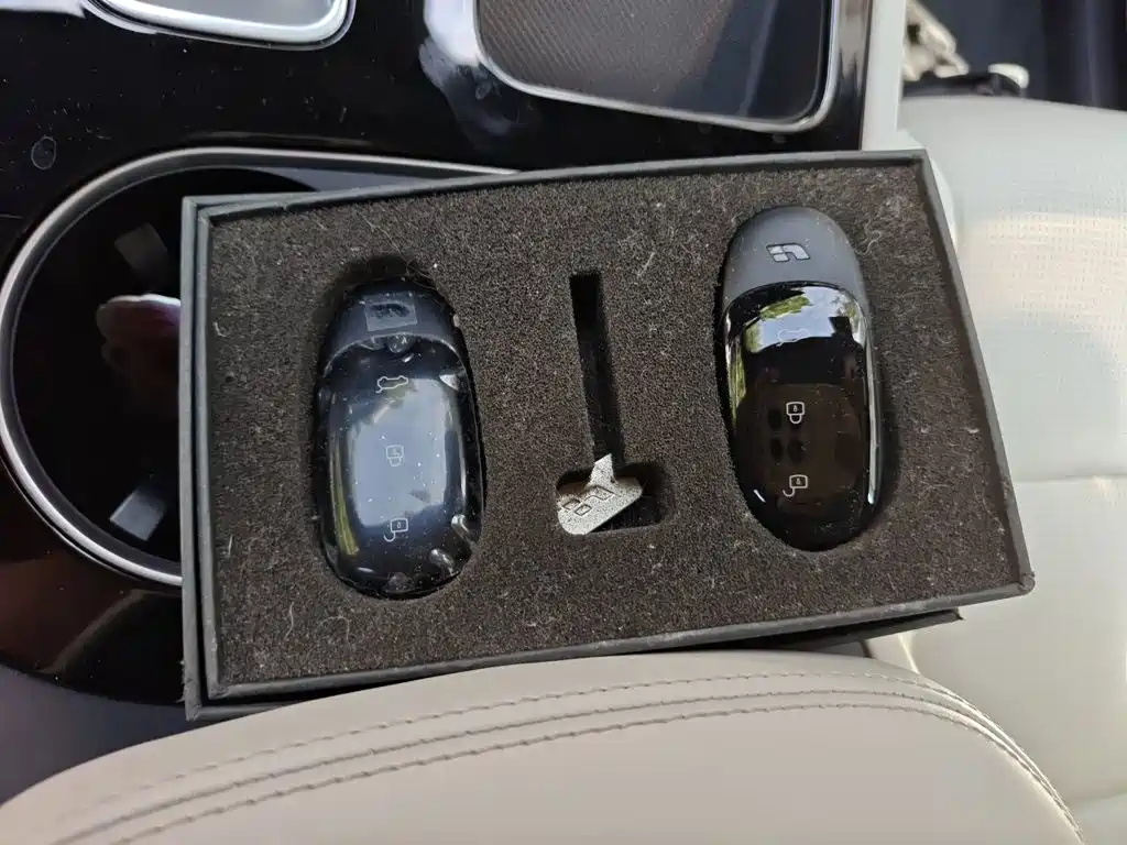 Li Auto Li ONE — миниатюра 9