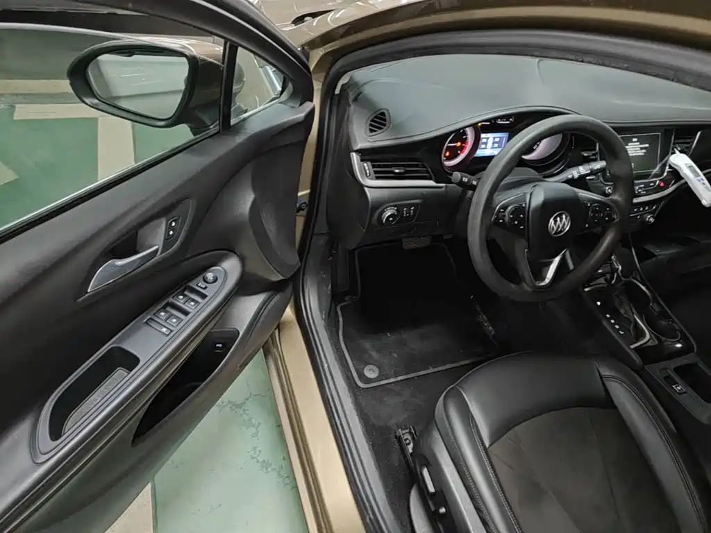 Buick Verano — миниатюра 16