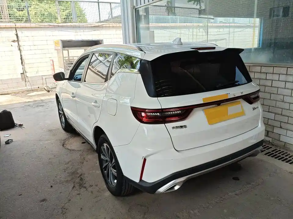 Geely Vision X6 — миниатюра 4