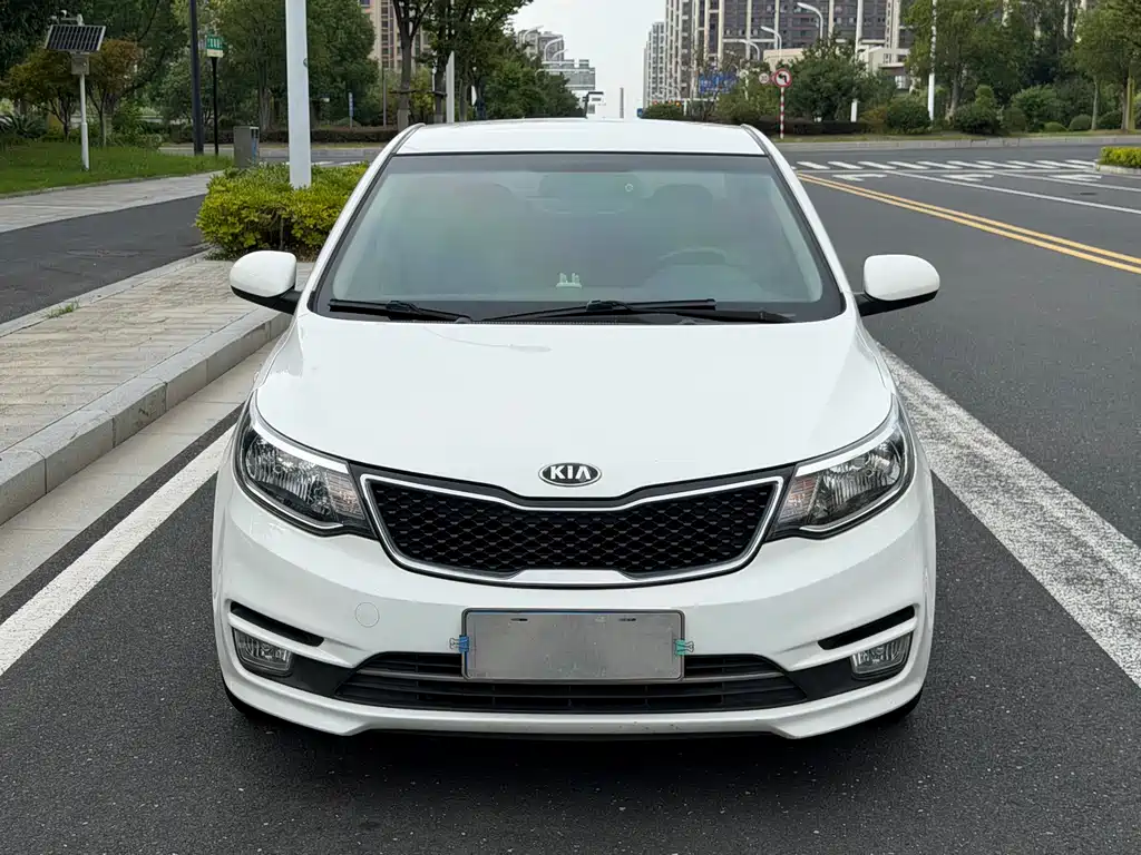 Kia K2 — миниатюра 2