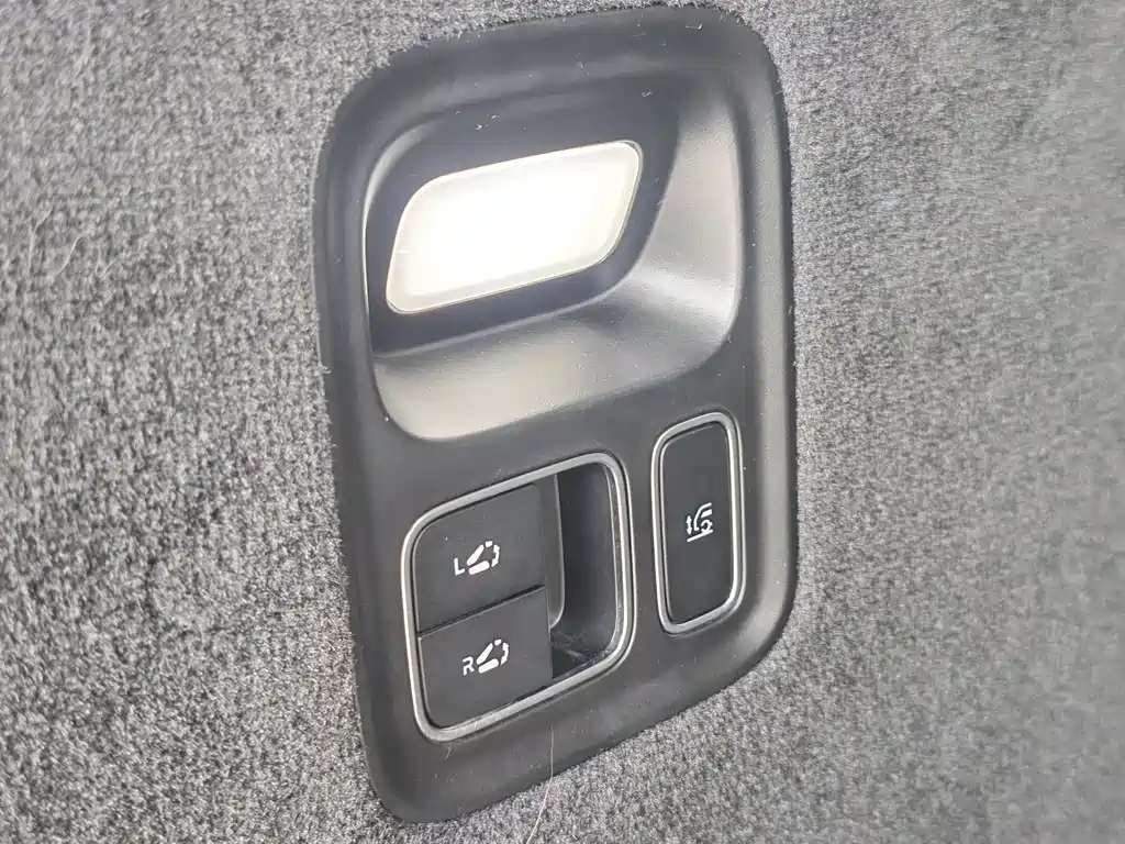 Li Auto Li L9 — миниатюра 15