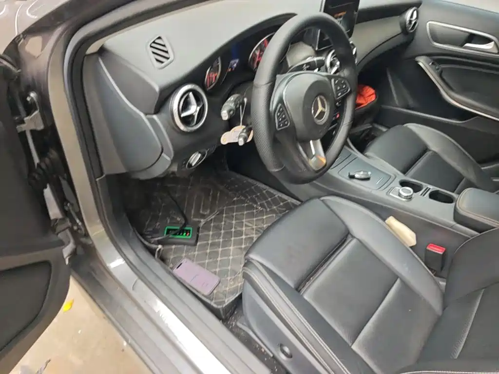 Mercedes-Benz GLA — миниатюра 16