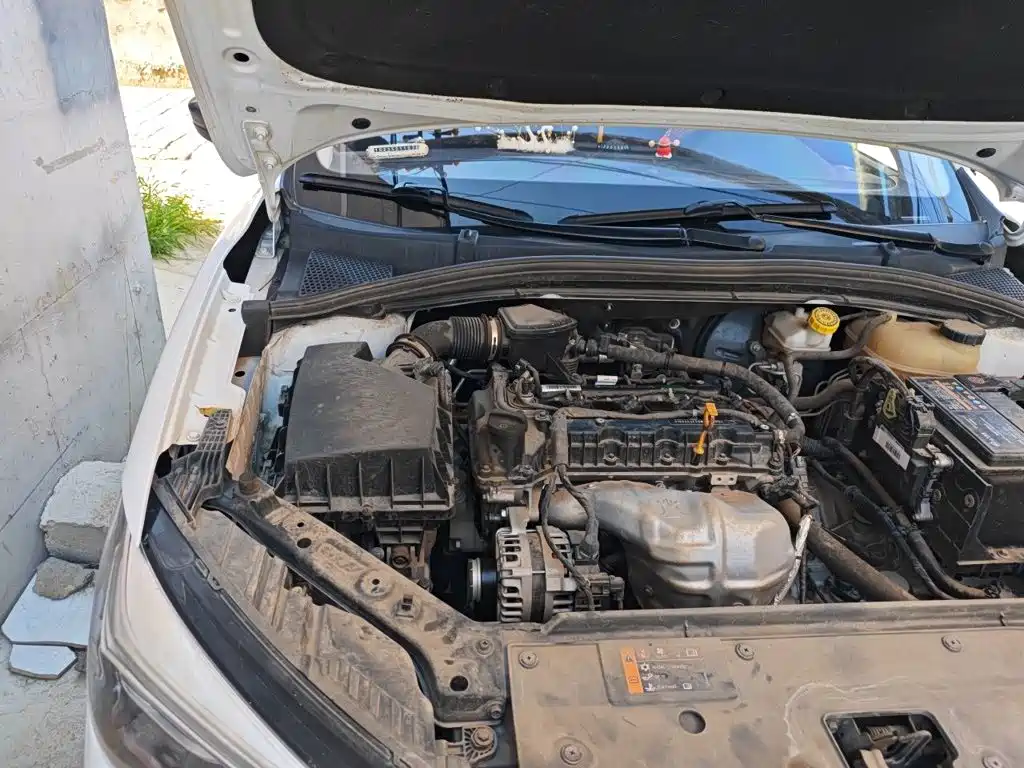 Roewe i5 — миниатюра 19