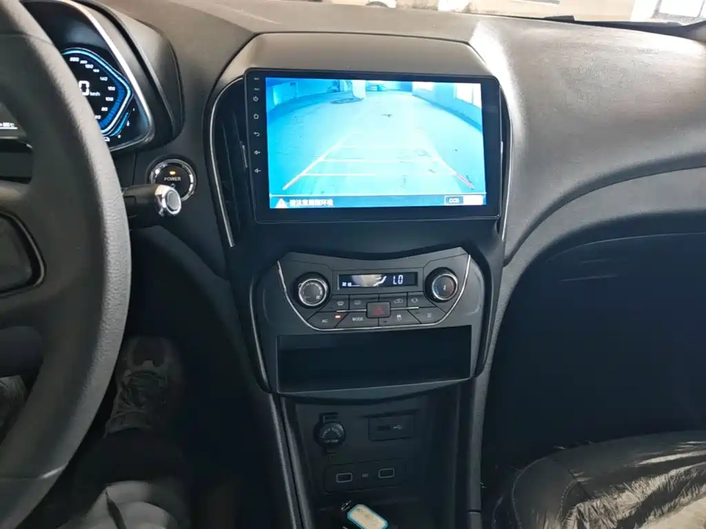 Guojin Auto Junxing — миниатюра 13