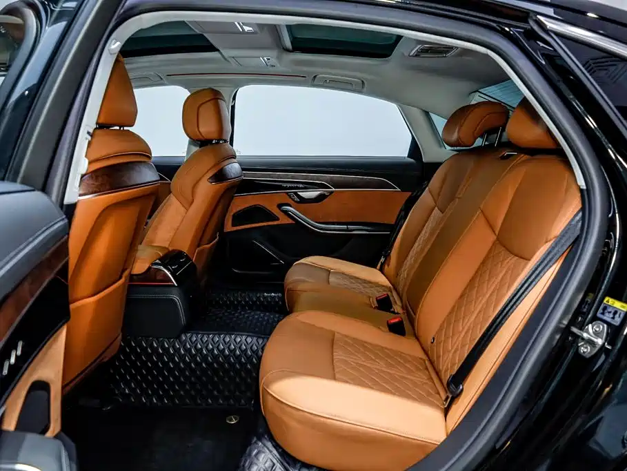 Audi A8 — миниатюра 10