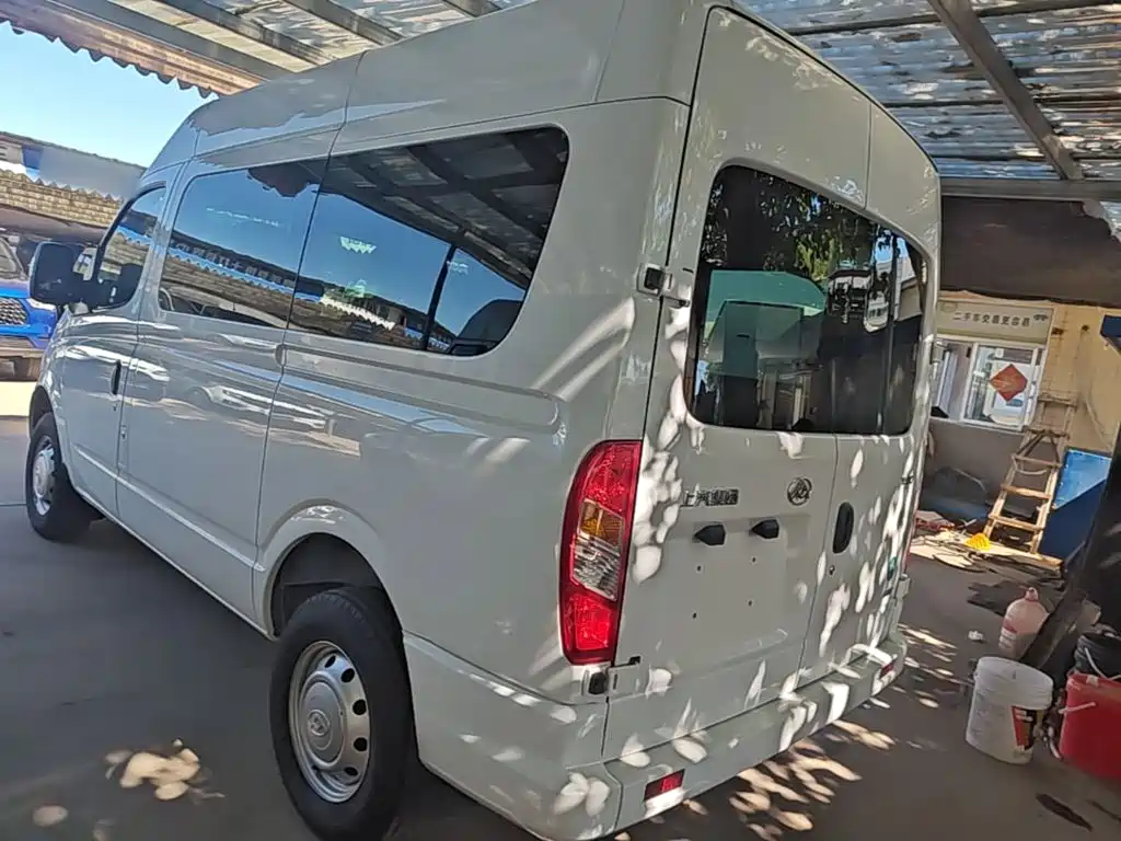MAXUS V80 — миниатюра 5
