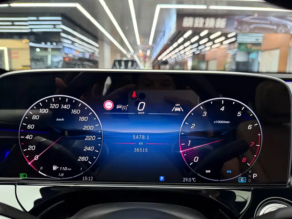 MERCEDES-BENZ E CLASS