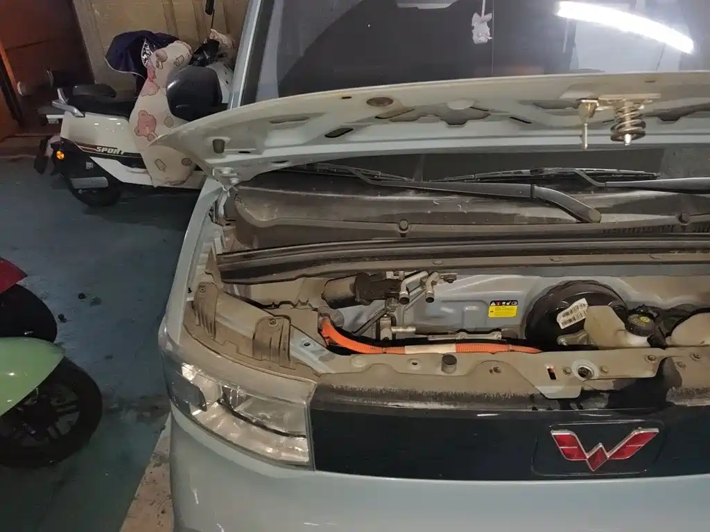 Wuling MINIEV — миниатюра 19