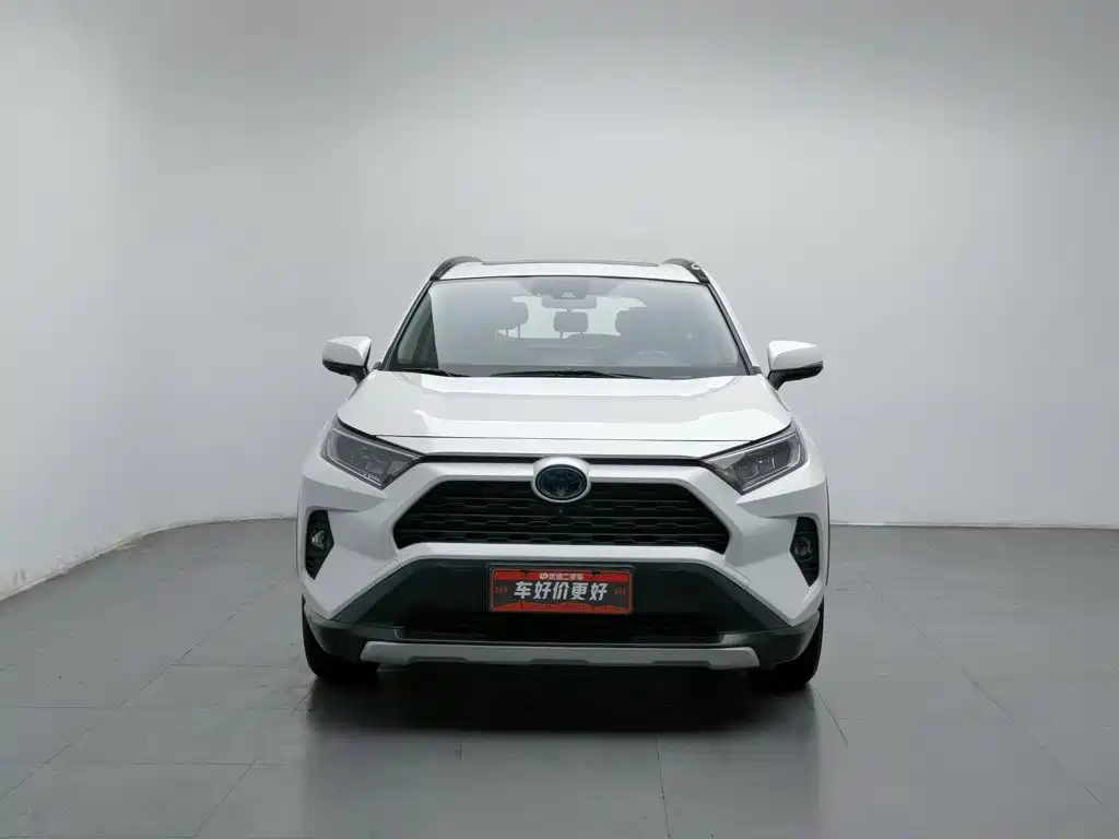 Toyota RAV4 — миниатюра 3