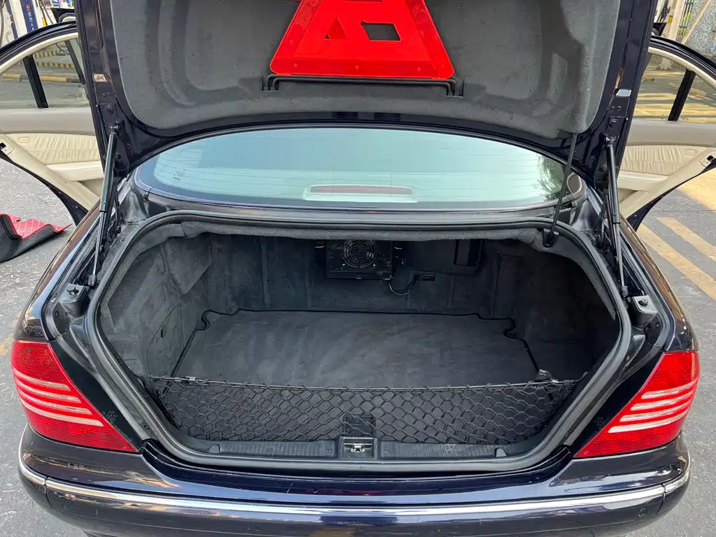 Mercedes-Benz S-Class S 2006 S 350