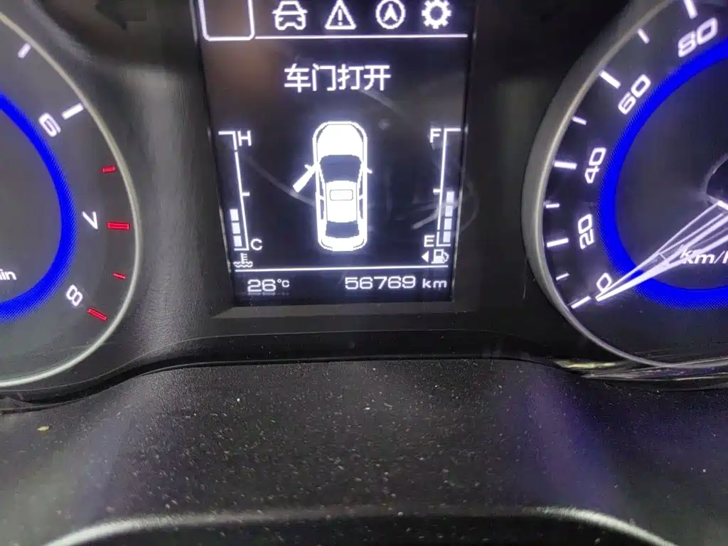 Changan Eado DT — миниатюра 5