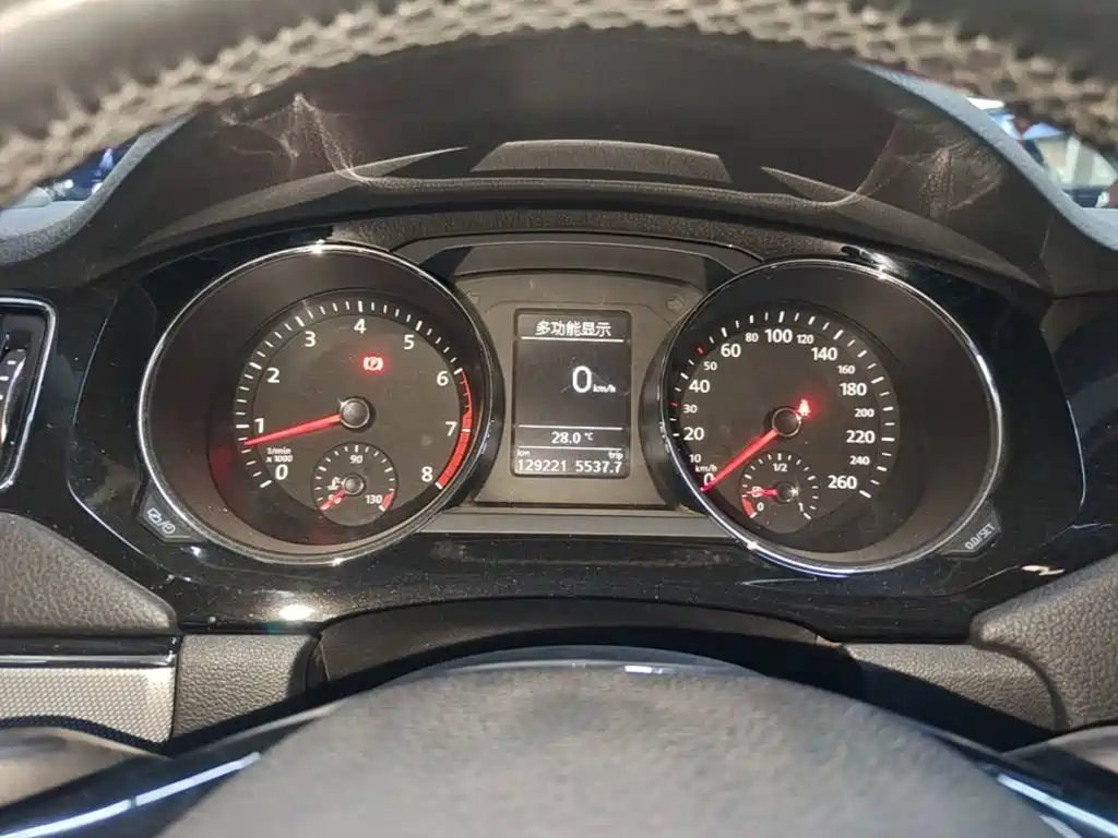 Volkswagen Sagitar — миниатюра 12