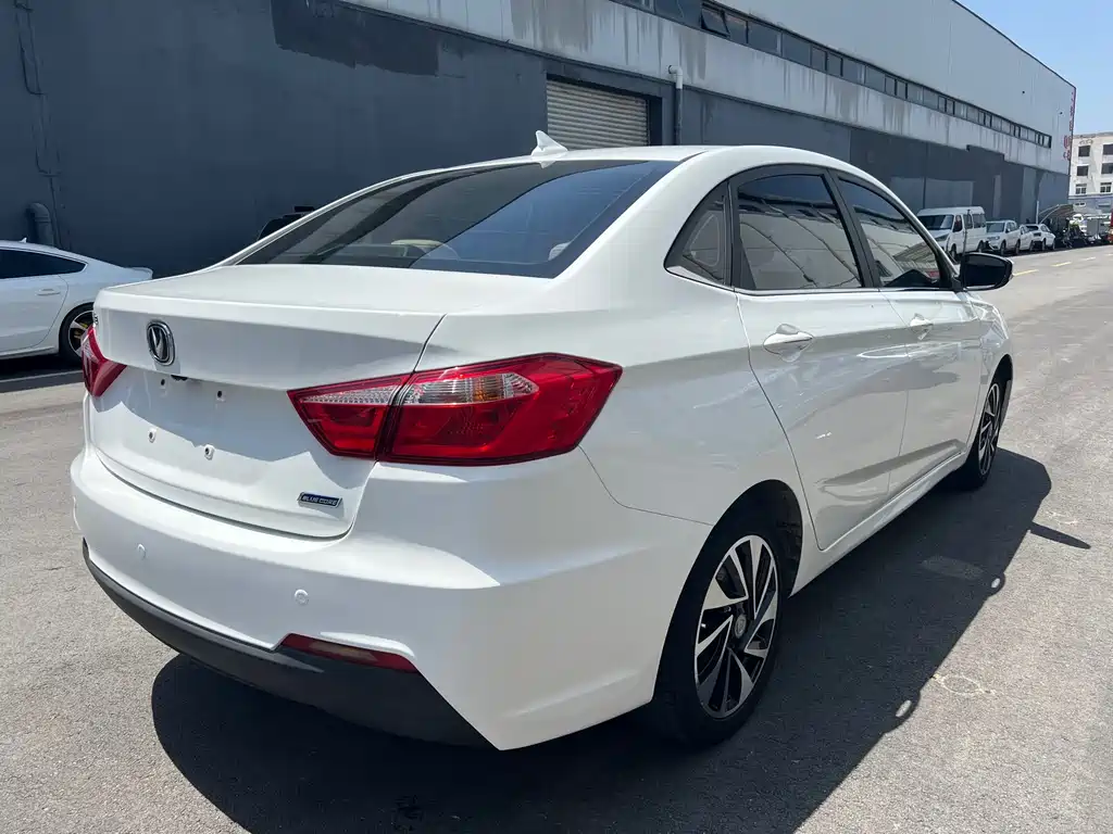 Changan Yuexiang V7 1.6L Auto Fun Type China IV, фото 3