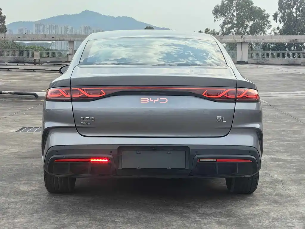 BYD Qin L — миниатюра 5