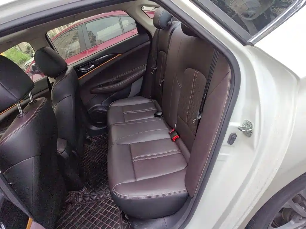 Changan Eado DT — миниатюра 15