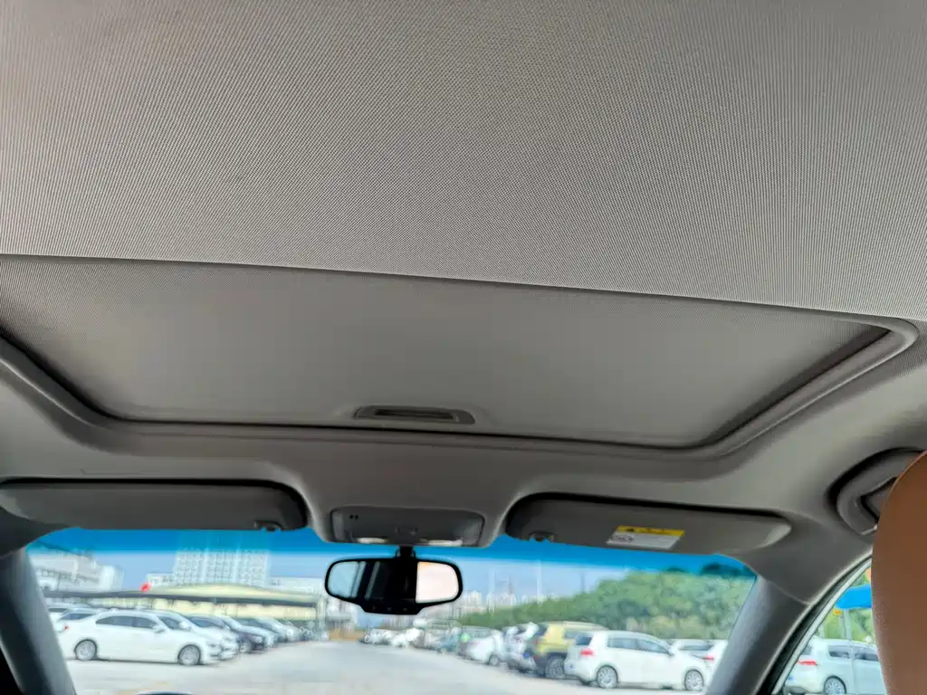 Buick Excelle — миниатюра 10