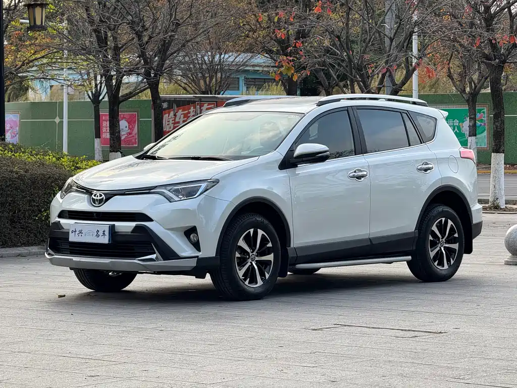 TOYOTA RAV4 RONGFANG