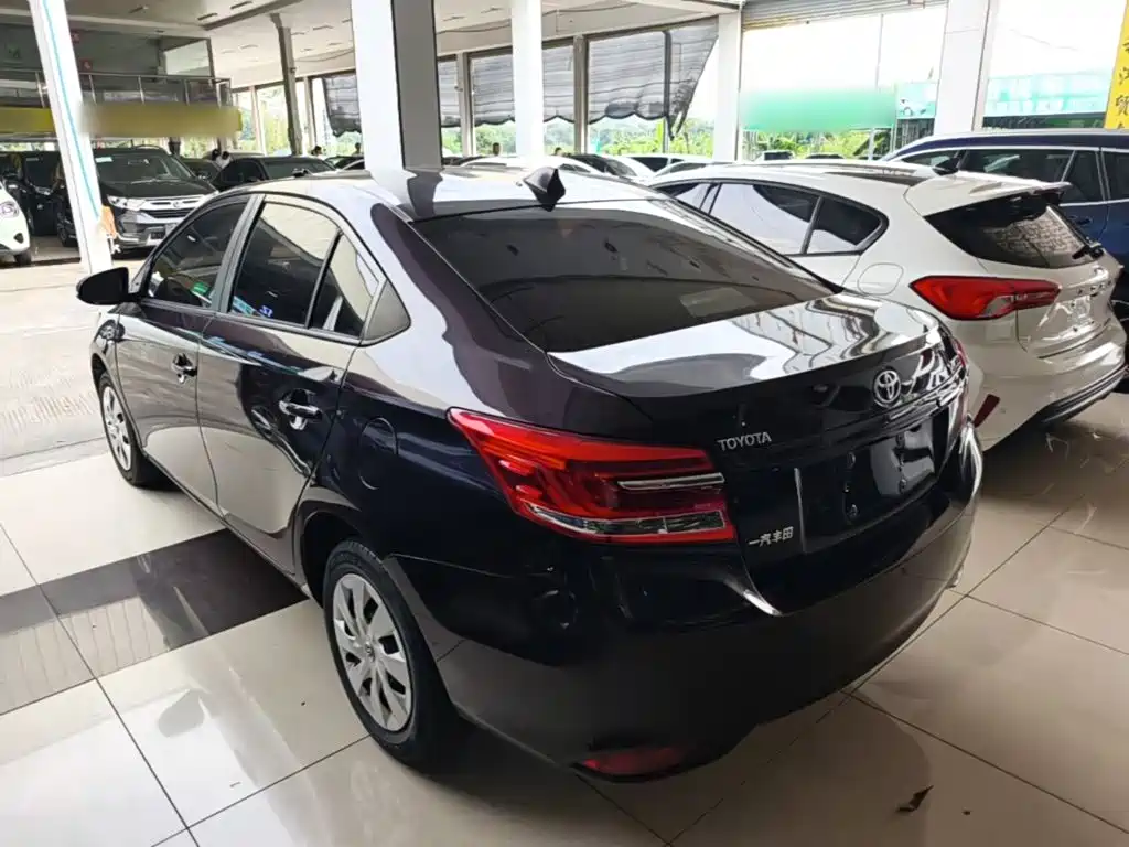 Toyota Vios — миниатюра 5