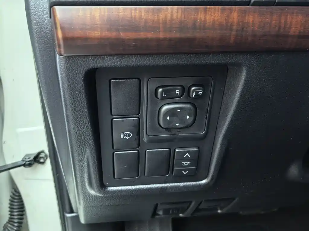 Toyota Land Cruiser Prado 2016 3.5L AT TX-L NAVI