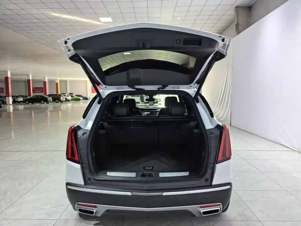 Cadillac XT5 — миниатюра 5