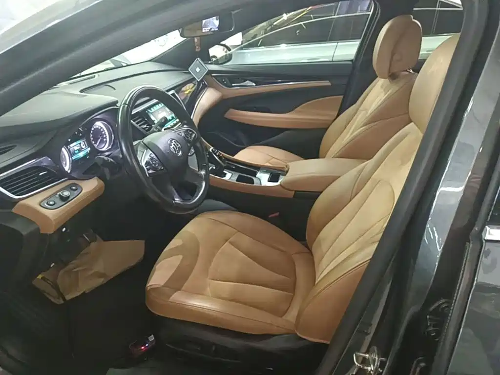 Buick LaCrosse — миниатюра 15