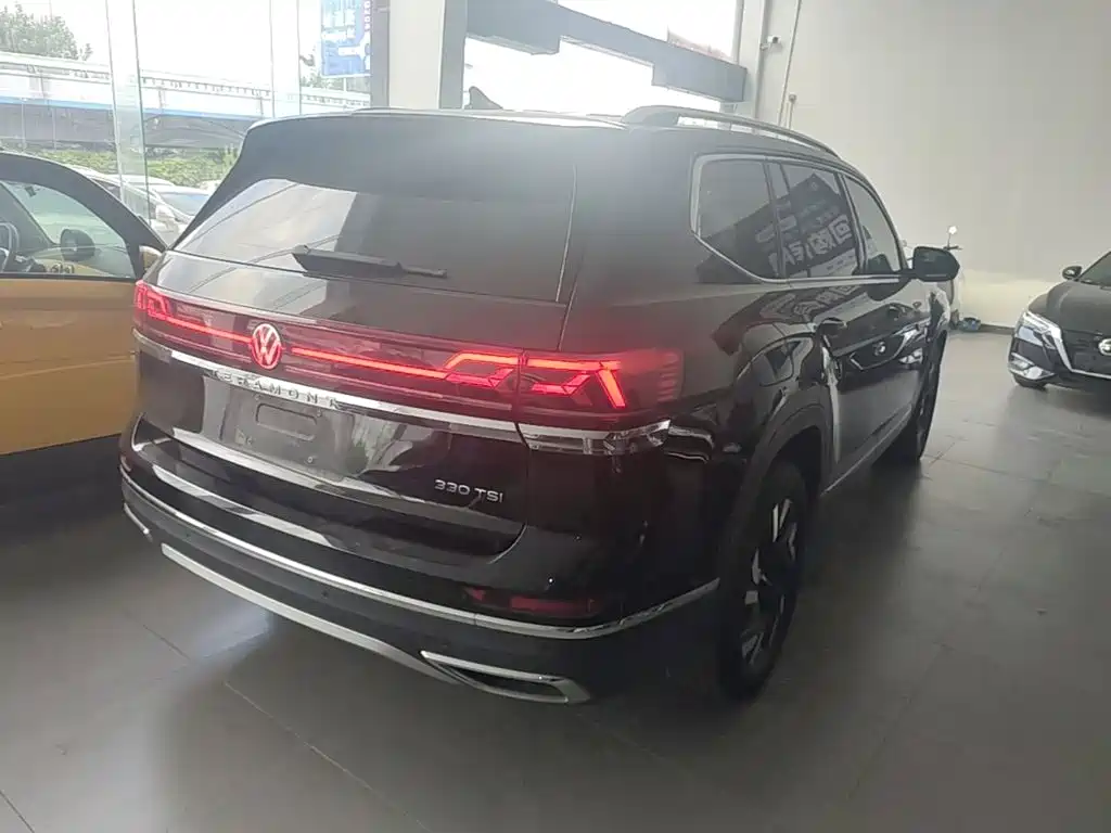Volkswagen Teramont — миниатюра 7