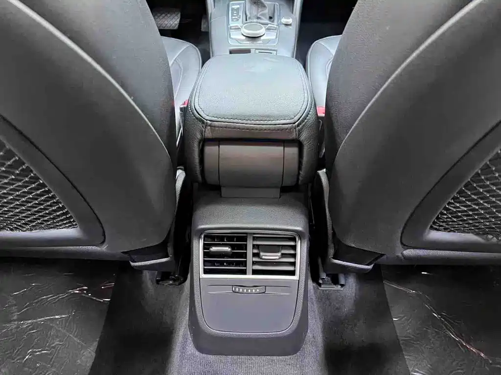 Audi A3 — миниатюра 12